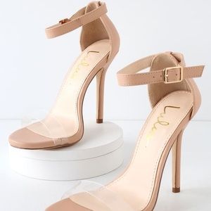 BRAND NEW NEVER WORN Lulu’s nude heel size 9